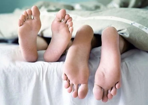 结婚有多少人做亲子鉴定？女方比例有多高？孩子同居您怎么看？