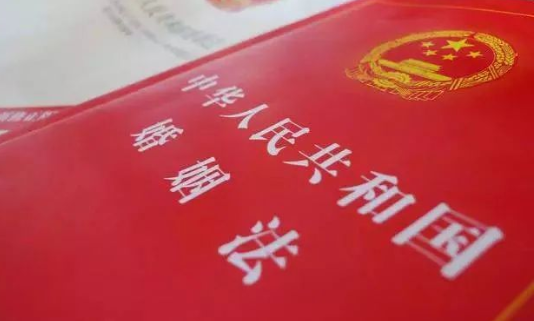 男方要求做亲子鉴定的情况增多，是西方文化与传统道德观点的碰撞