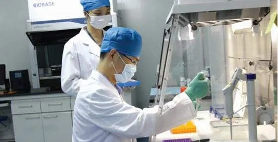 申请亲子鉴定麻烦吗，哪些东西可以做？血痕样本可以吗？
